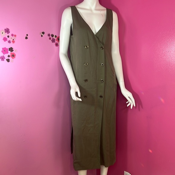 Anthropologie Dresses & Skirts - Anthropologie Seen, Worn, Kept utility midi dress army green size 8P